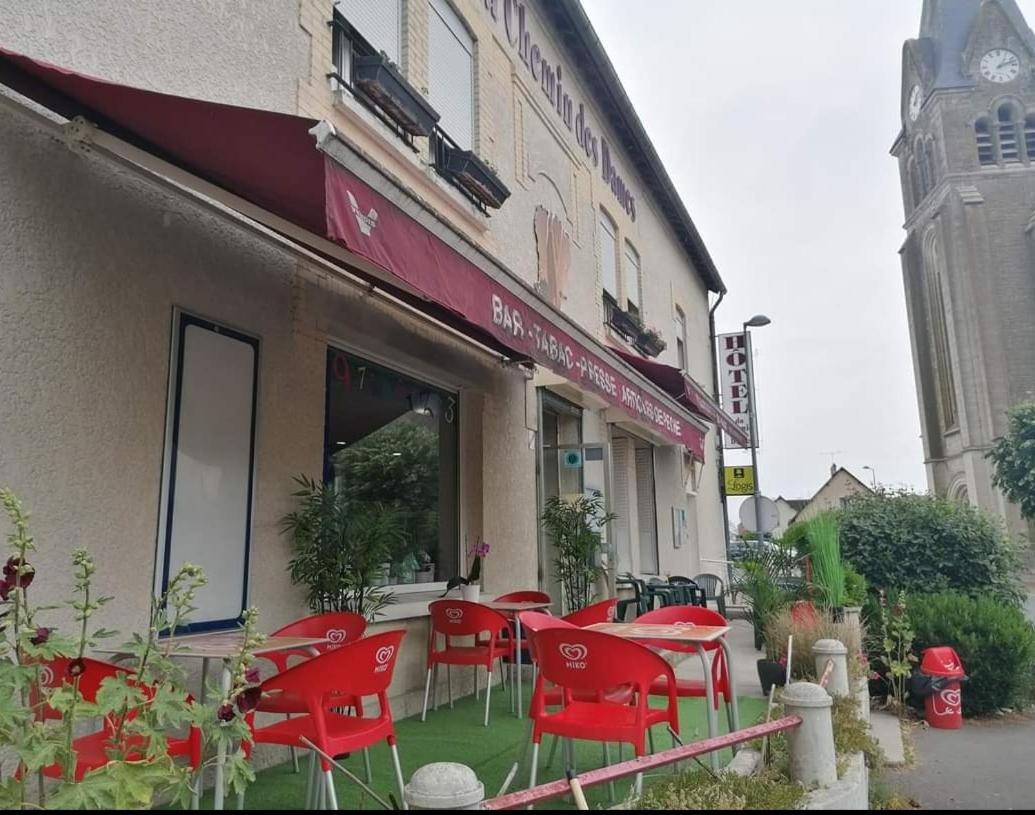 Logis Hotel & Restaurant Du Chemin Des Dames Corbeny Екстериор снимка
