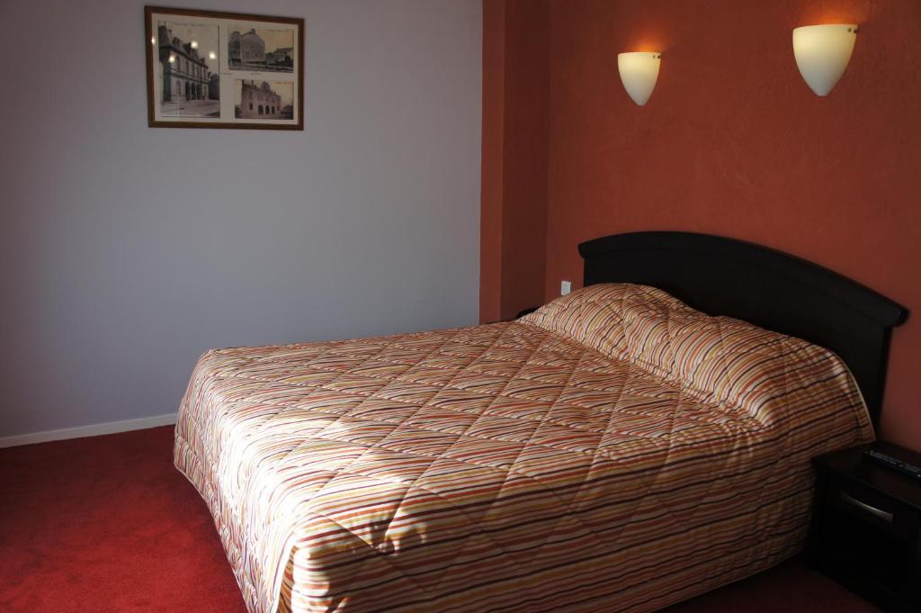 Logis Hotel & Restaurant Du Chemin Des Dames Corbeny Стая снимка