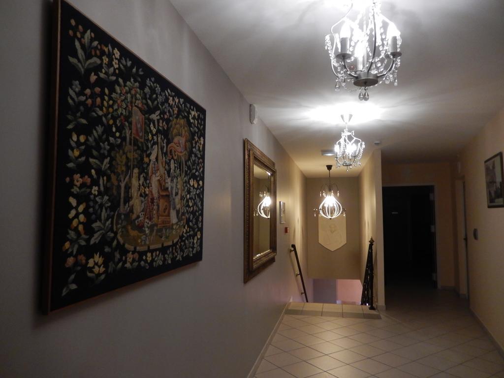 Logis Hotel & Restaurant Du Chemin Des Dames Corbeny Екстериор снимка