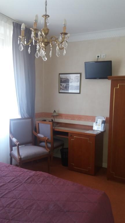 Logis Hotel & Restaurant Du Chemin Des Dames Corbeny Екстериор снимка