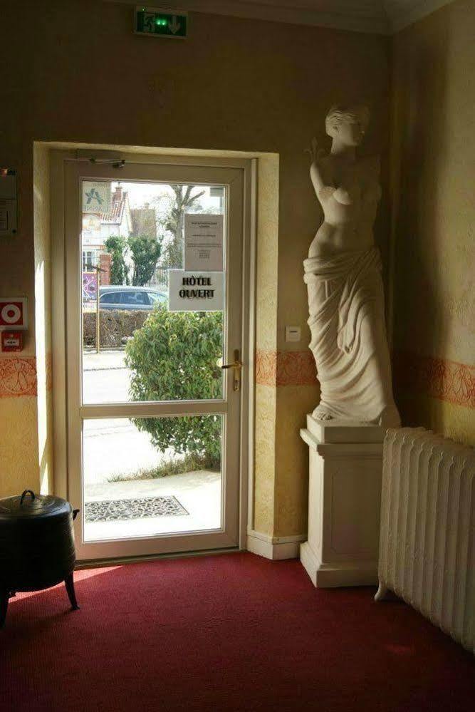 Logis Hotel & Restaurant Du Chemin Des Dames Corbeny Екстериор снимка